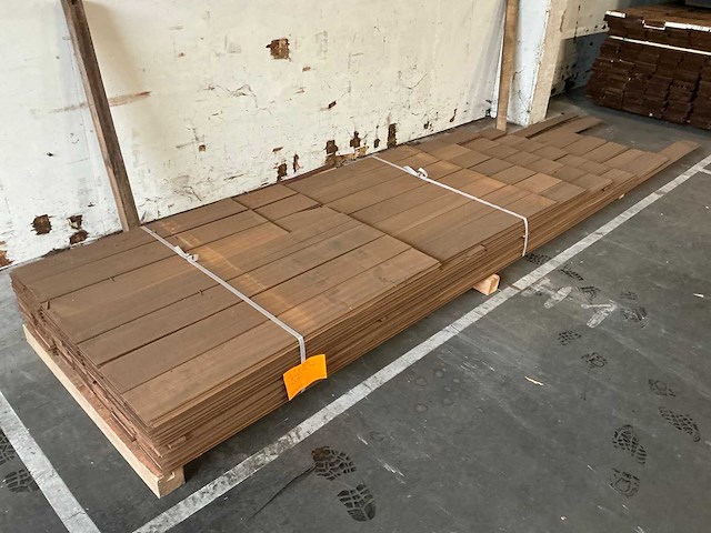 Ayous thermo 15x130 hardhout - afbeelding 1 van  7