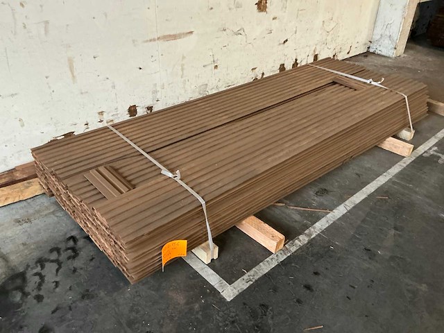 Ayous thermo 21x125 hardhout - afbeelding 1 van  5