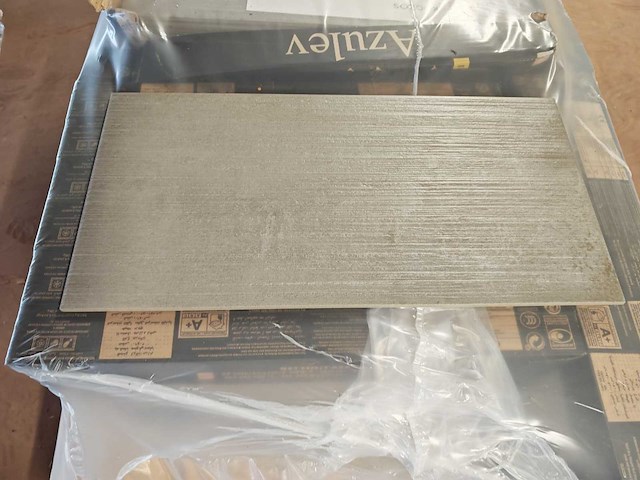 Azulev timeless saw gris wandtegel 30x60 cm 21,07 m² - afbeelding 2 van  5