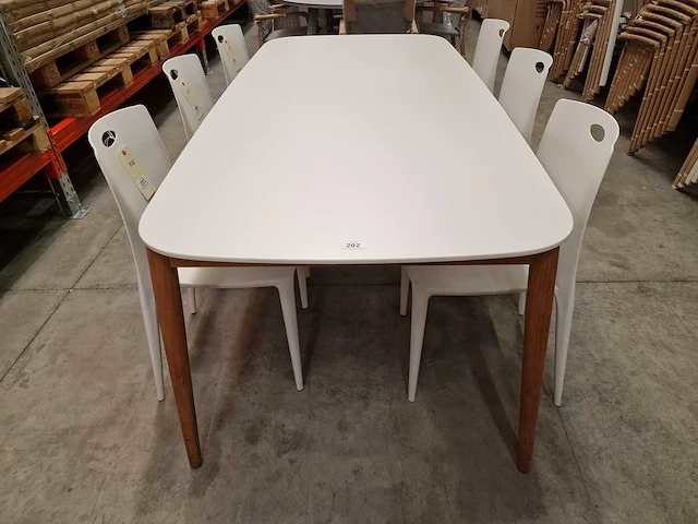 Azur - duranite tuintafel helsinki wit 213 x 100cm + teak poten - afbeelding 3 van  4