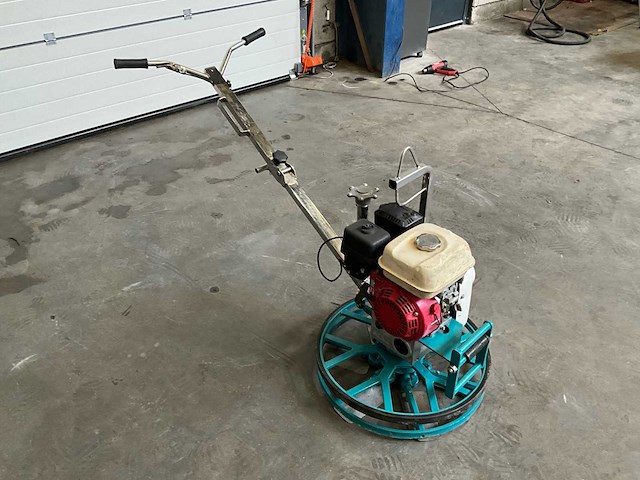 B-mac 6-spaak cementvlinder/kantenafwerker/poliermachine - afbeelding 3 van  9