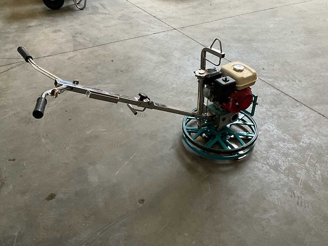 B-mac 6-spaak cementvlinder/kantenafwerker/poliermachine - afbeelding 4 van  9