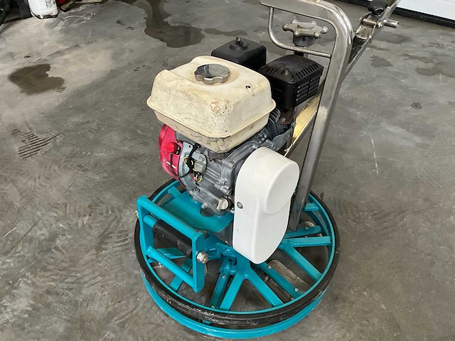 B-mac 6-spaak cementvlinder/kantenafwerker/poliermachine - afbeelding 7 van  9