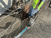 B-twin rockrider 520 mountainbike - afbeelding 3 van  13