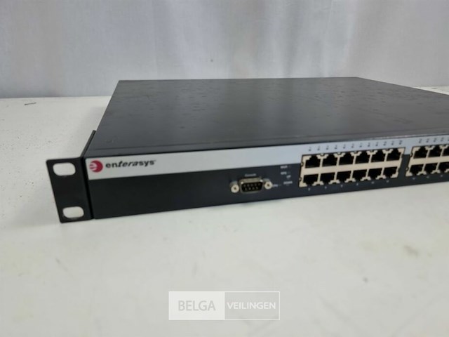 B5g124-24p2 24 poorts netwerk switch poe 19” - afbeelding 2 van  4