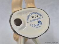 Baby bee - afbeelding 3 van  3