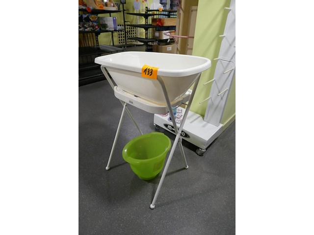 Babybad en badkuip - afbeelding 1 van  4