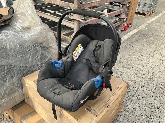 Babygo maxi-cosi - afbeelding 1 van  6