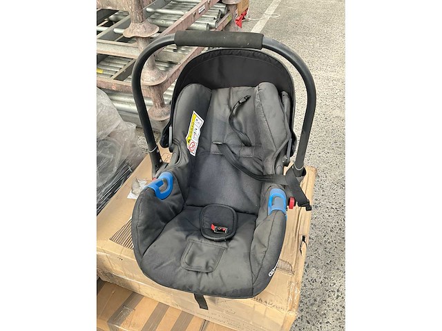 Babygo maxi-cosi - afbeelding 2 van  6