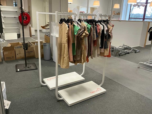 Babykleding (43x) - afbeelding 1 van  11