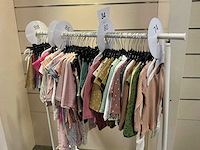 Babykleding (55x) - afbeelding 1 van  17