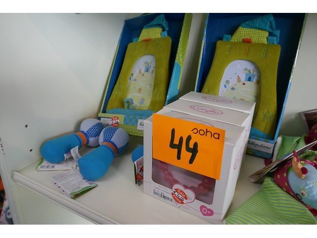 Babyspeelgoed en speelhuisje - afbeelding 3 van  4