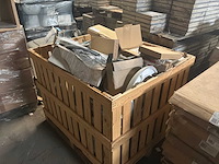 Bad en diverse accessoires voor badkamer - afbeelding 1 van  8