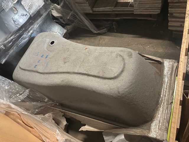 Bad en diverse accessoires voor badkamer - afbeelding 2 van  8