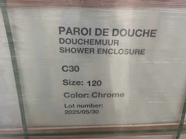 Bad met douche / set van 18 wanddouches + douchebakken - afbeelding 10 van  20