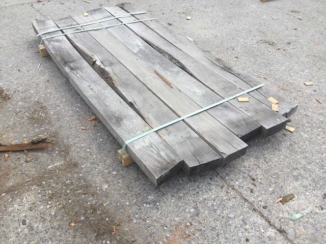 Baddens amerikaans eiken 2200 x 185 x 70mm ( 6 x ) - afbeelding 1 van  4