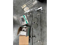 Badkamer installatie onderdelen - bathroom furniture set - afbeelding 1 van  7