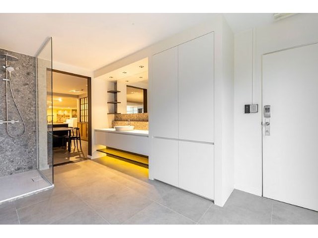 Badkamer meubel box 5 - afbeelding 14 van  29