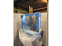 Badkamerkast met spiegels - afbeelding 1 van  3