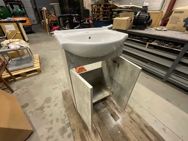 Badkamerkast - afbeelding 6 van  8