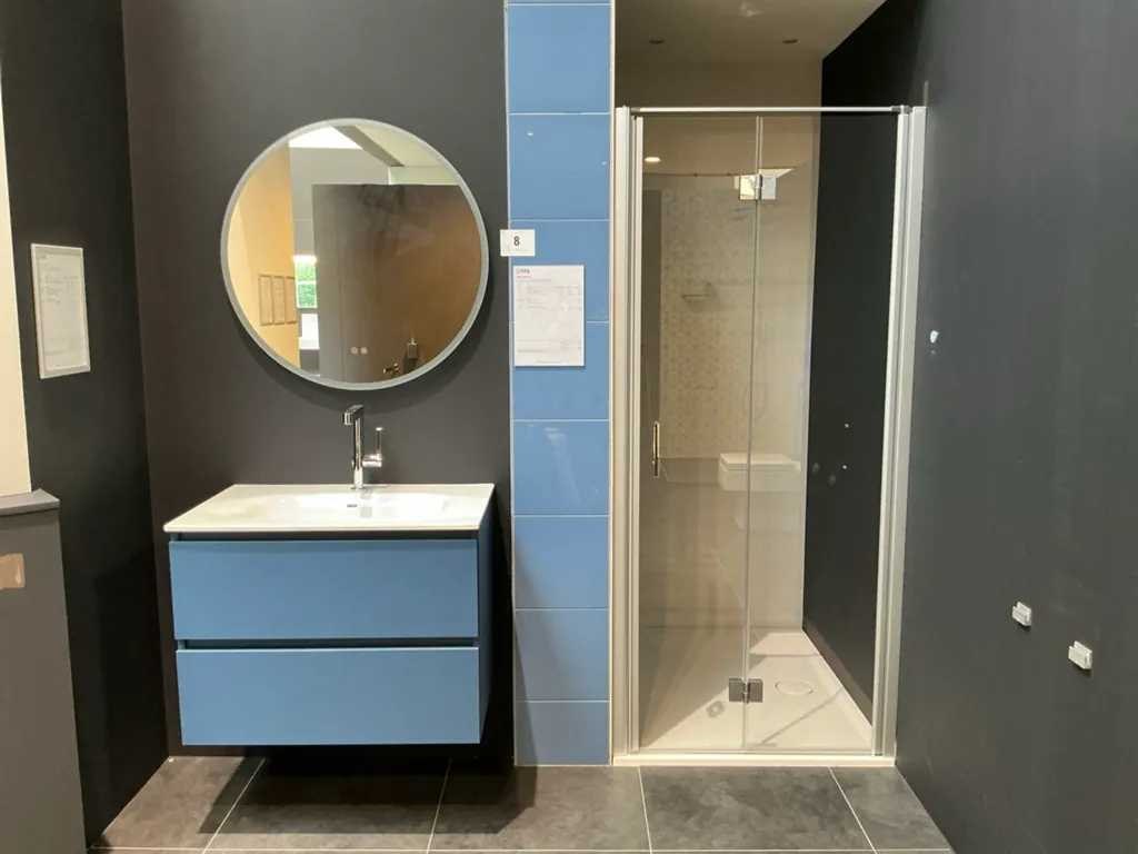 Badkamermeubels en sanitair materiaal