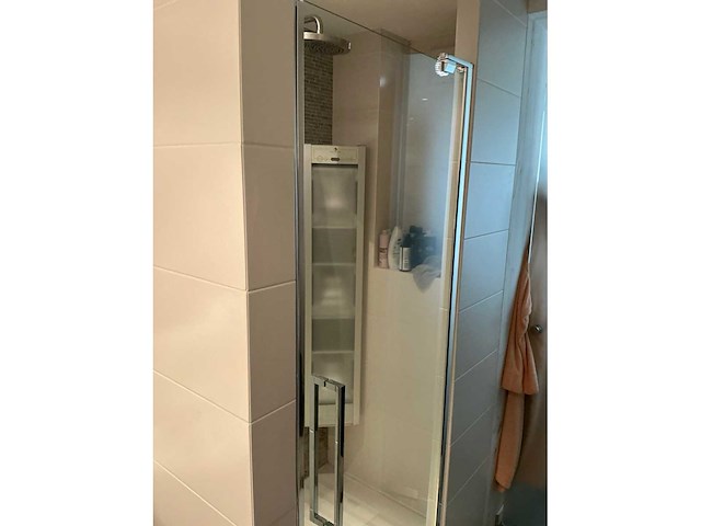 Badkameropstelling - afbeelding 10 van  27