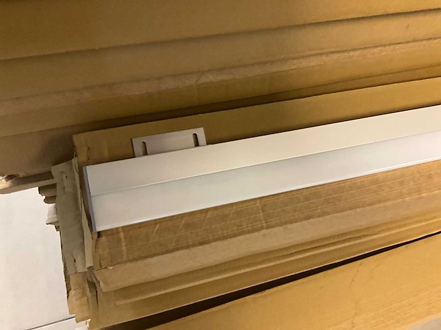 Badkamerverlichting 120 cm. (42x) - afbeelding 4 van  8