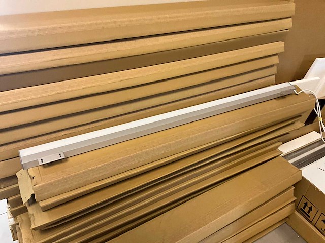 Badkamerverlichting 120 cm. (42x) - afbeelding 5 van  8