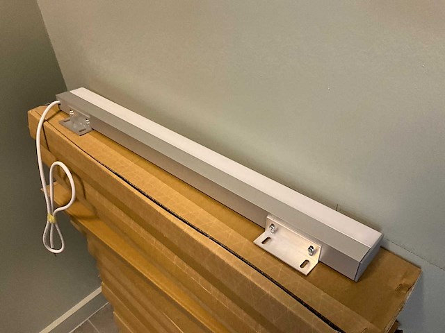 Badkamerverlichting 60 cm. (14x) - afbeelding 2 van  5