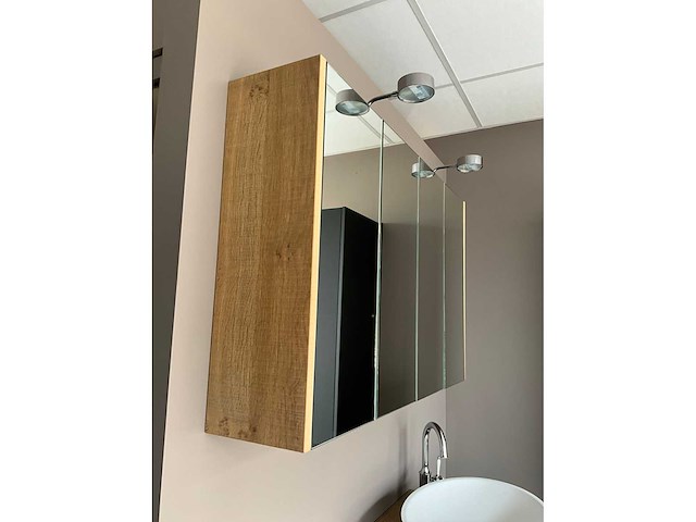Badkamer/wandmeubel piot - afbeelding 5 van  19