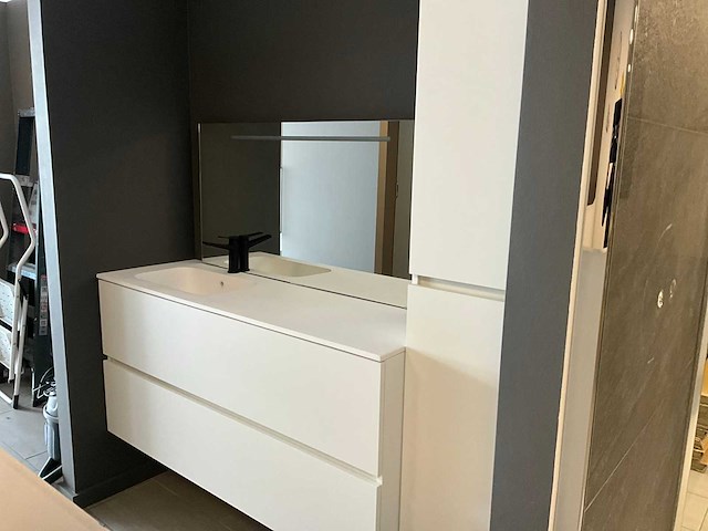 Badkamer/wandmeubel piot - afbeelding 5 van  8