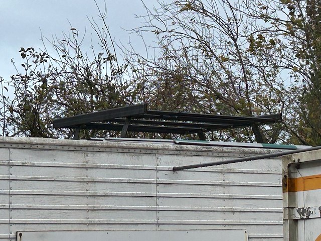 Bagagedrager - afbeelding 1 van  4