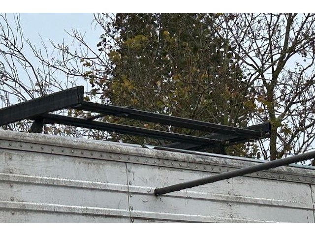 Bagagedrager - afbeelding 2 van  4