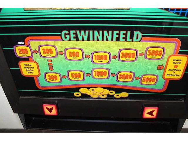 Baggi sport - claw machine - grijpkast - afbeelding 5 van  6