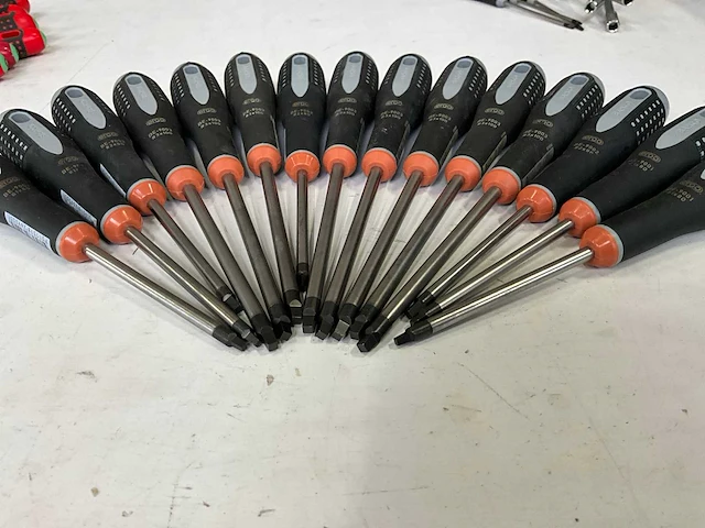 Bahco diverse maten robertson schroevendraaiers (15x) - afbeelding 5 van  5