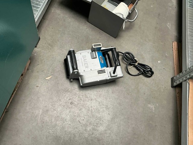 Baier sleuvenfreesmachines (3x) - afbeelding 1 van  1