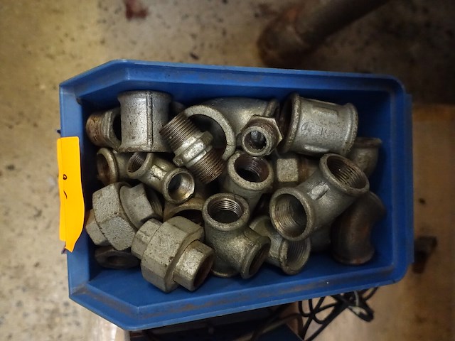 Bak aansluitingen - afbeelding 1 van  2