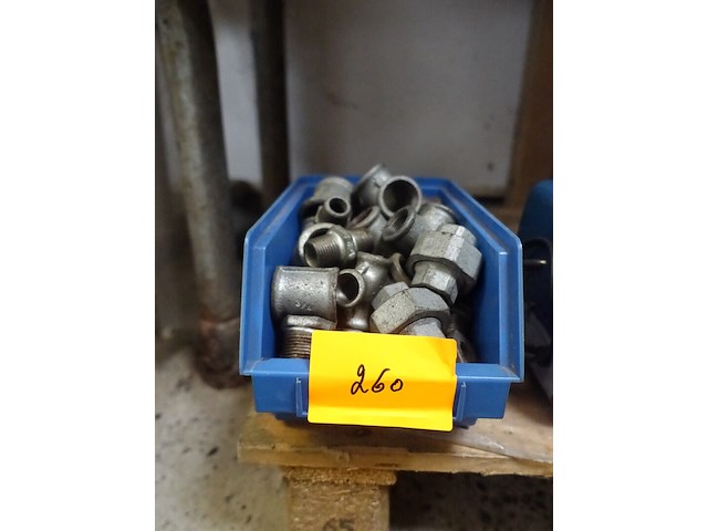 Bak aansluitingen - afbeelding 2 van  2