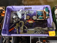 Bak divers materiaal - afbeelding 1 van  5