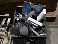 Bak diverse camera's en ict - afbeelding 1 van  2