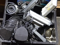 Bak diverse camera's en ict - afbeelding 2 van  2