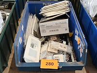 Bak diverse elektrisch materiaal - afbeelding 1 van  3