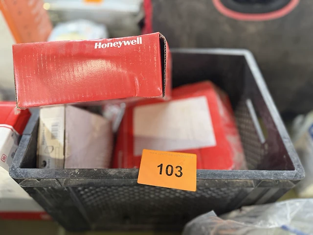 Bak diverse sanitair - afbeelding 1 van  3