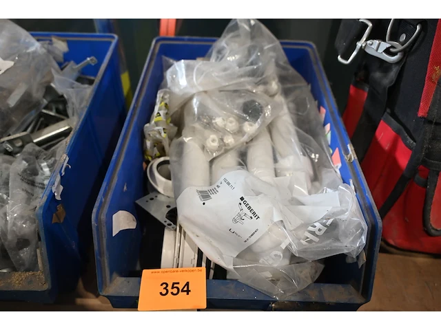 Bak diverse sanitair - afbeelding 1 van  1