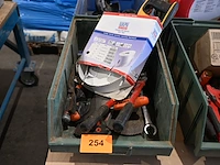 Bak diverse werkmateriaal - afbeelding 1 van  2