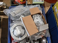 Bak diverse werkmateriaal - afbeelding 2 van  3