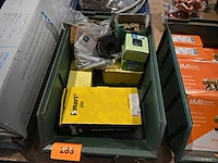 Bak diverse werkmateriaal - afbeelding 3 van  3
