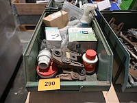 Bak diverse werkmateriaal - afbeelding 1 van  2