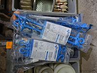 Bak grondschroeven - afbeelding 1 van  6