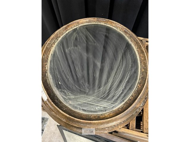 Bak grote partij spiegels - afbeelding 8 van  9